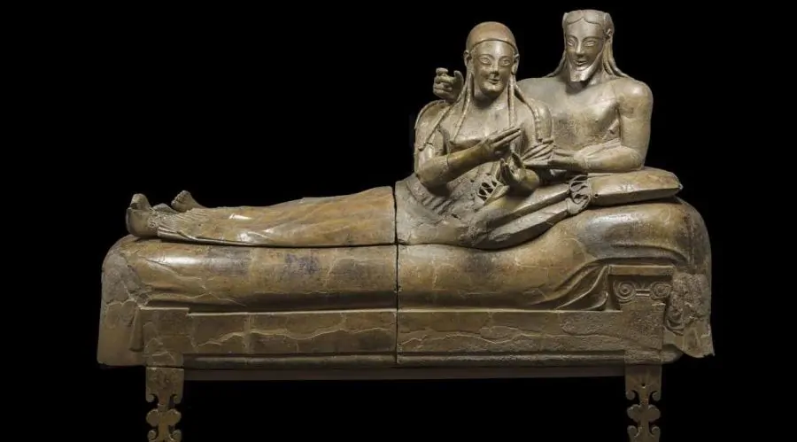 sarcofago etrusco